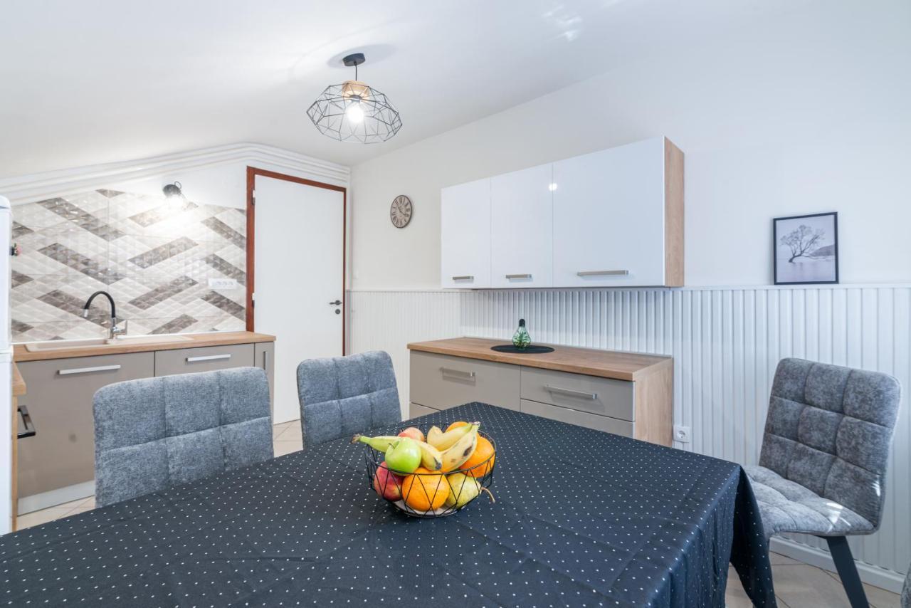 אופטיה Apartments Virna מראה חיצוני תמונה